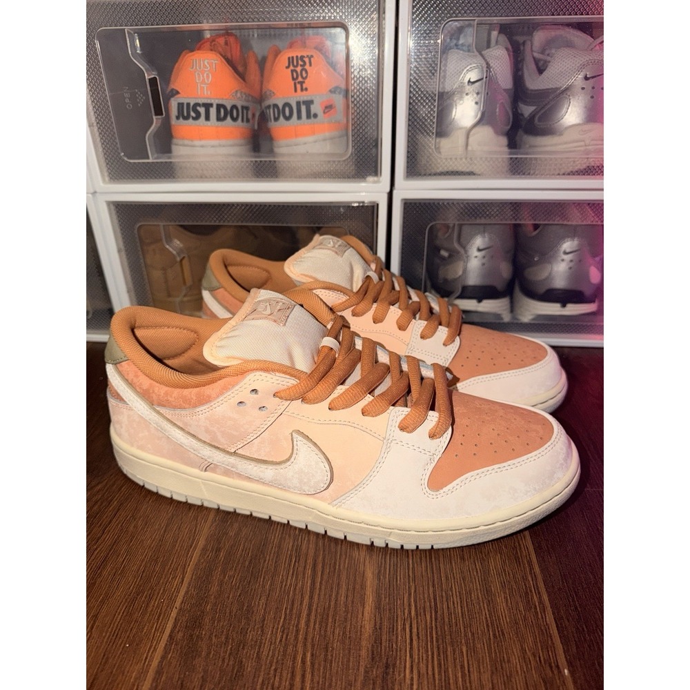 Nike Dunk SB Low Trocadéro Gardens
